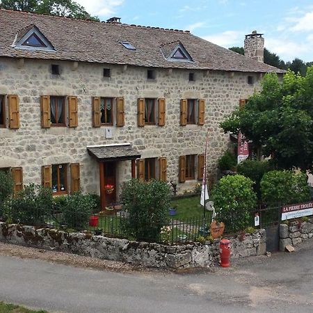 La Pierre Trouee Chambre D'Hotes Châteauneuf-de-Randon エクステリア 写真