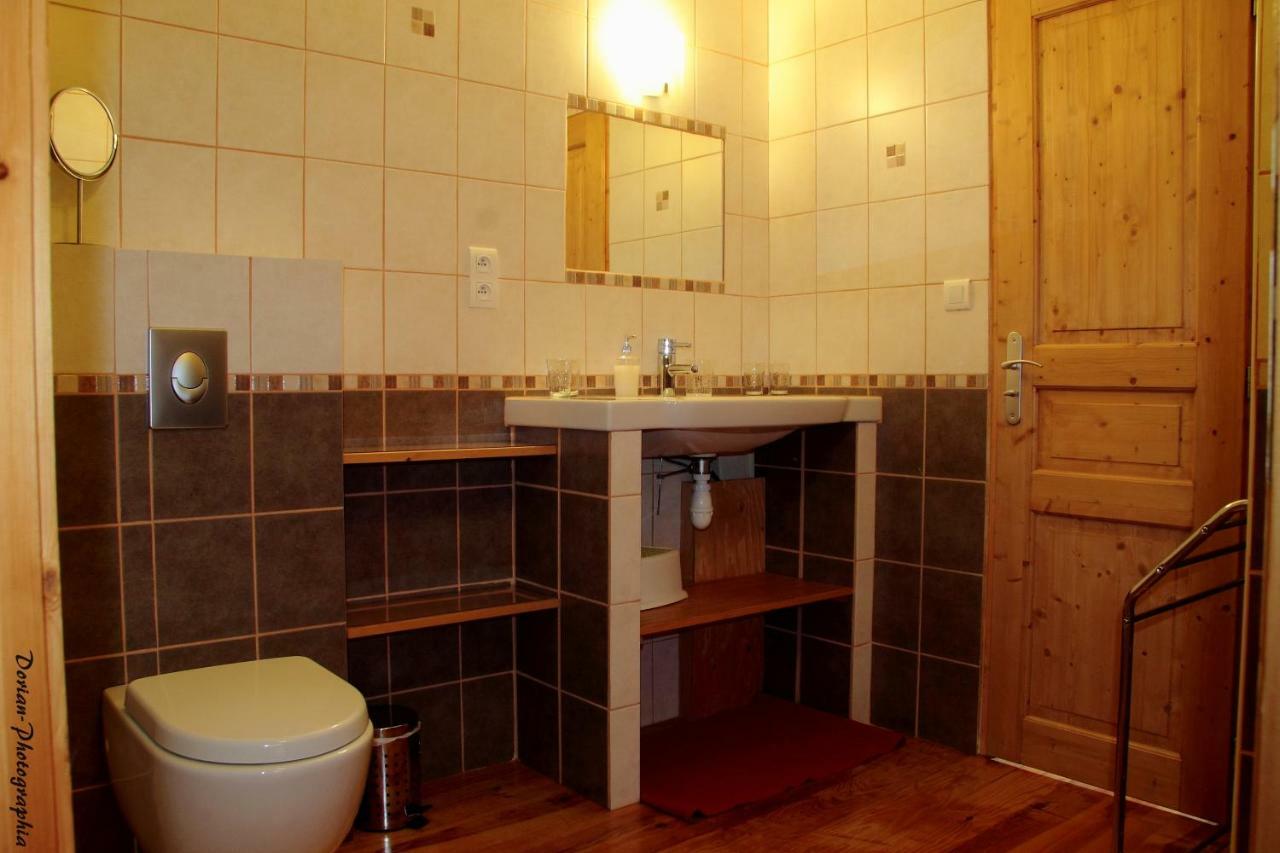 La Pierre Trouee Chambre D'Hotes Châteauneuf-de-Randon エクステリア 写真